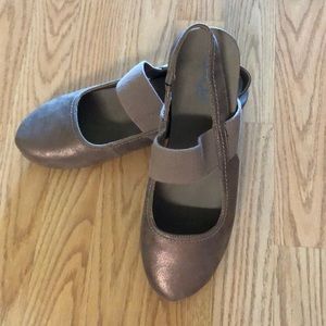 Axxiom Wynne Wedge Women Shoe